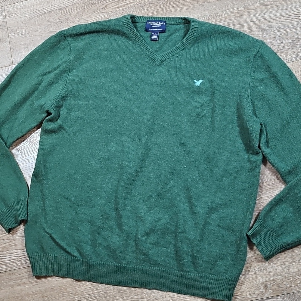 American Eagle Wool Cotton Blend Knit Forest Green V Neck Pullover Sweater - Picture 3 of 13